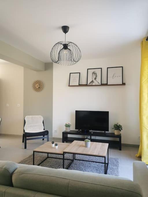 Holiday home Maison Cosy Entre Paris Rouen Et Deauville Pont-de-l'Arche